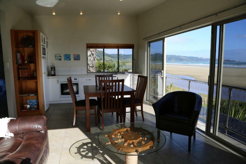 Gems Seaside Lodge Ahipara Exterior photo